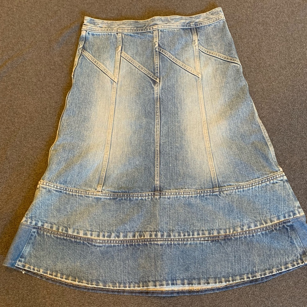 Marc Jacobs Midi A-line denim skirt   Size 6